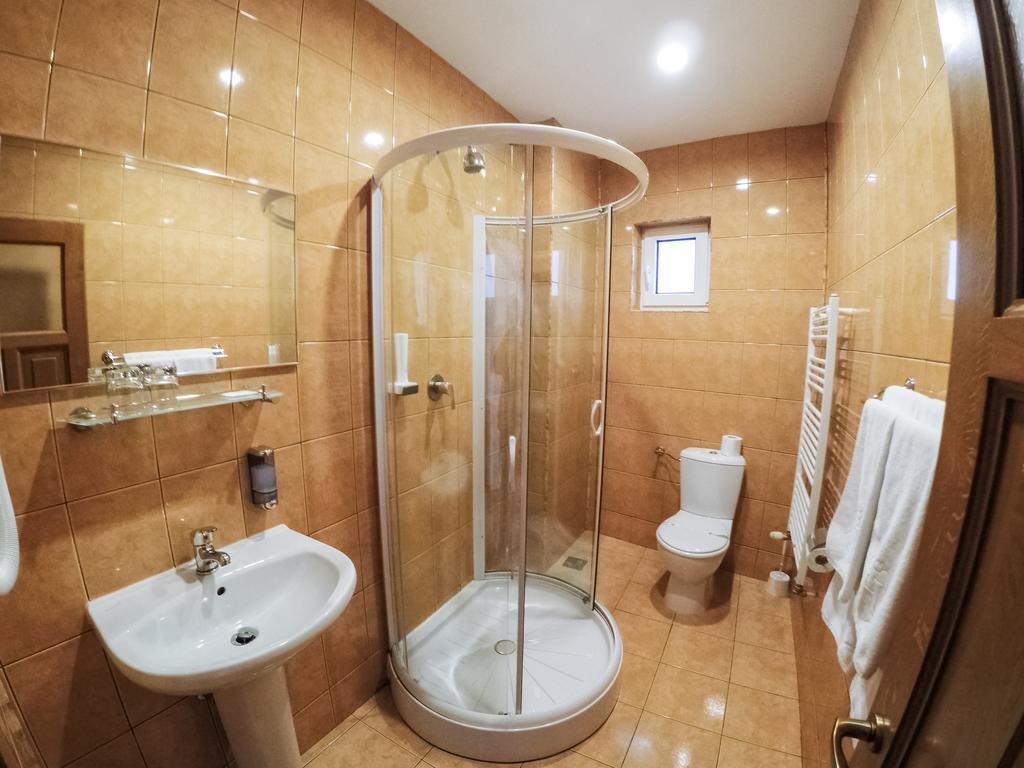 Hotel Hermes Alba Iulia Exterior photo