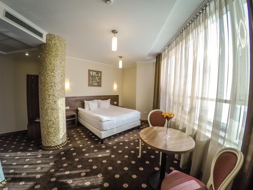 Hotel Hermes Alba Iulia Exterior photo